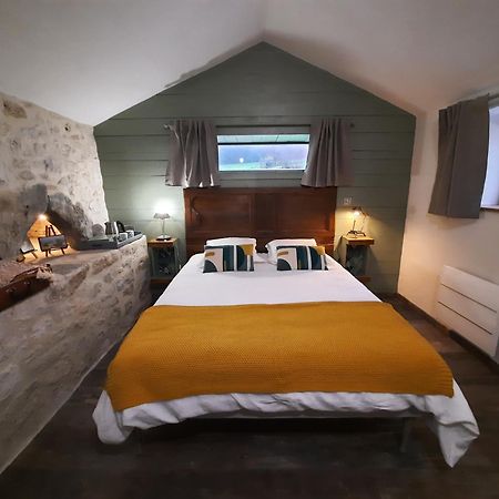 Le Val Du Pech Chantant Chambres D'Hotes Pern 외부 사진