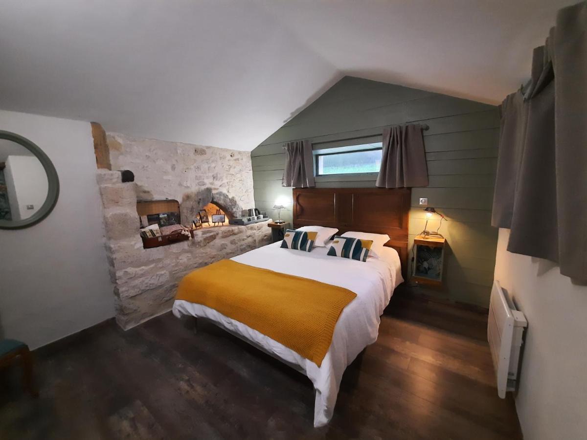 Le Val Du Pech Chantant Chambres D'Hotes Pern 외부 사진